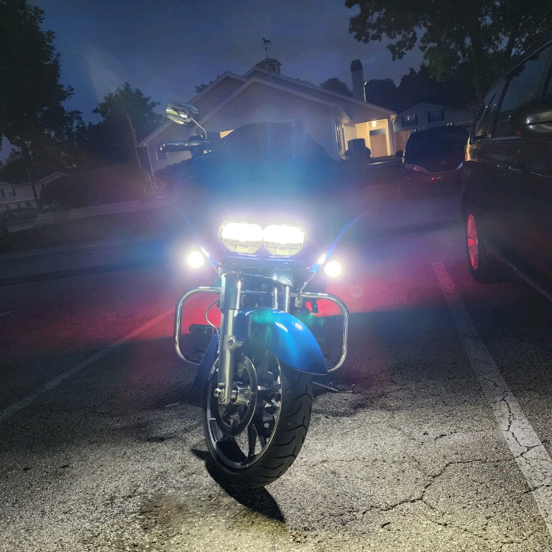 ハーレーダビットソン　XKGLOW ストロボ　熊本　LEDライト Motorcycle Rear LED Turn Signal Kit from XKGLOW